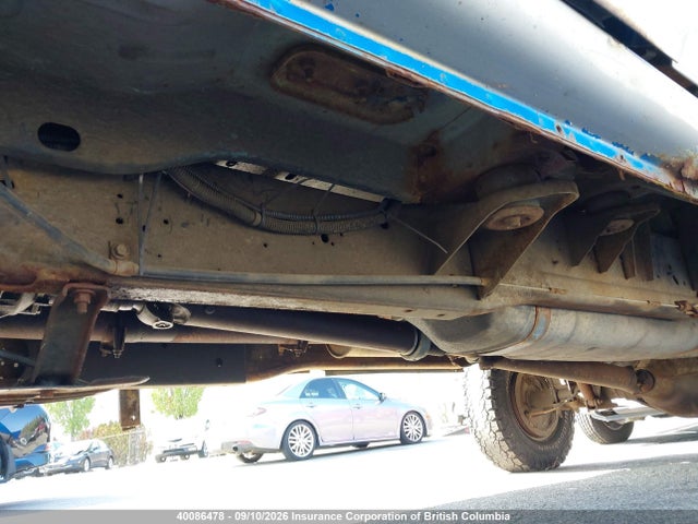 1999 Dodge Ram 2500 მანქანა იყიდება აუქციონზე, vin: 1B7KF2365XJ593510, აუქციონის ნომერი: 40086478