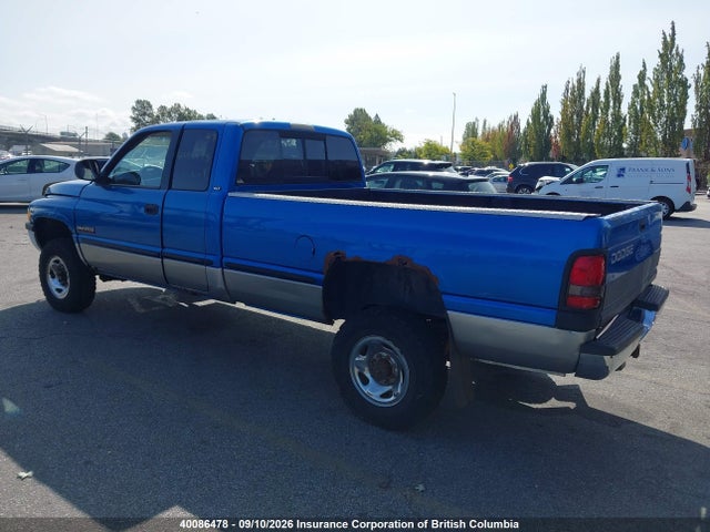 1999 Dodge Ram 2500 მანქანა იყიდება აუქციონზე, vin: 1B7KF2365XJ593510, აუქციონის ნომერი: 40086478