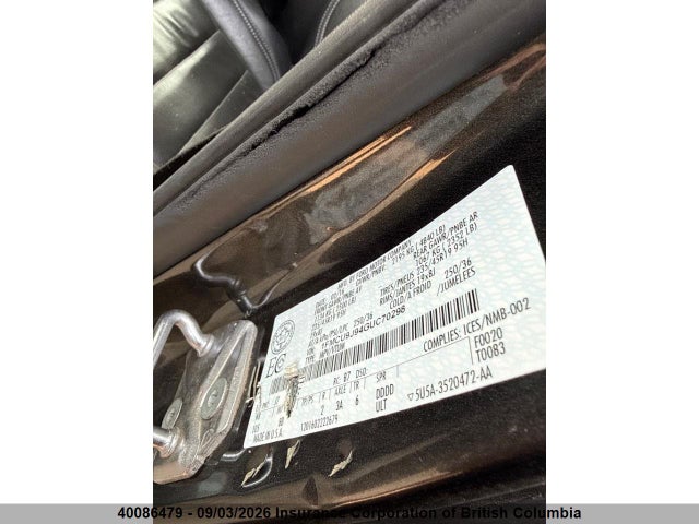 1FMCU9J94GUC70298 Ford Escape Titanium
