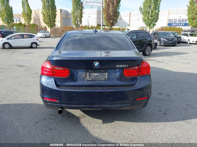 Продаж на аукціоні авто 2012 Bmw 320i, vin: WBA3B1C5XCF461130, номер лоту: 40086486