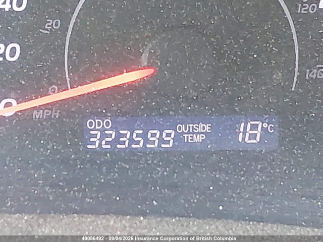40086492 :رقم المزاد ، 4T1BF3EK3AU015116 vin ، 2010 Toyota Camry مزاد بيع