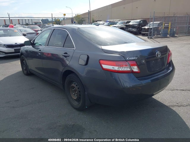 40086492 :رقم المزاد ، 4T1BF3EK3AU015116 vin ، 2010 Toyota Camry مزاد بيع