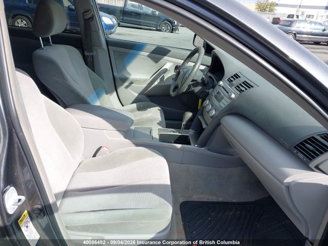 40086492 :رقم المزاد ، 4T1BF3EK3AU015116 vin ، 2010 Toyota Camry مزاد بيع