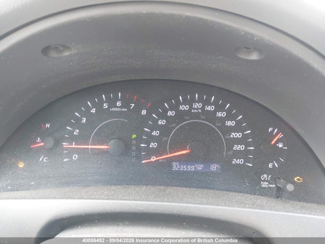 40086492 :رقم المزاد ، 4T1BF3EK3AU015116 vin ، 2010 Toyota Camry مزاد بيع