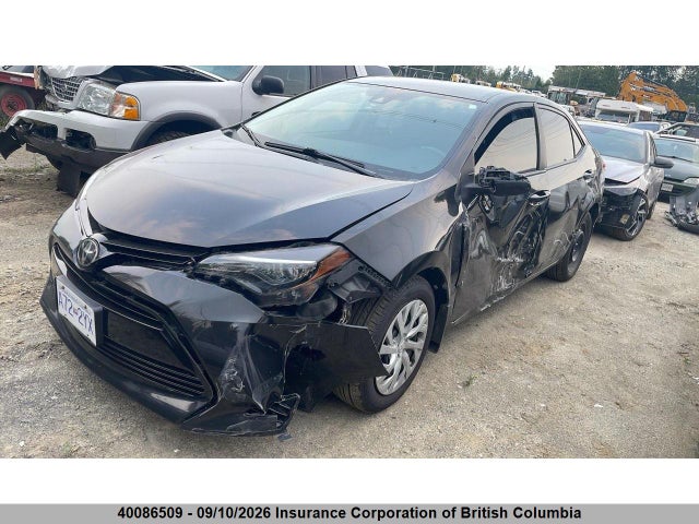 40086509 :رقم المزاد ، 2T1BURHE1HC814113 vin ، 2017 Toyota Corolla Le مزاد بيع