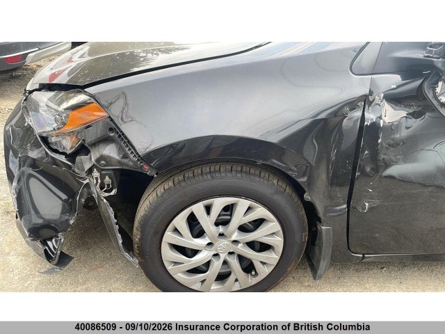 40086509 :رقم المزاد ، 2T1BURHE1HC814113 vin ، 2017 Toyota Corolla Le مزاد بيع