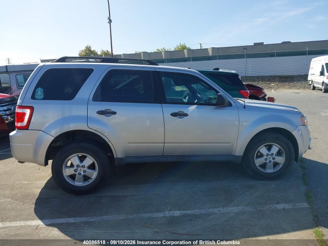 Продажа на аукционе авто 2010 Ford Escape Xlt, vin: 1FMCU0D78AKC08251, номер лота: 40086518