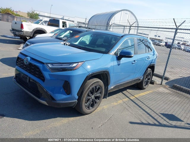 Toyota RAV4 SE 2024 2T34WRFV1RW195915 Image 2