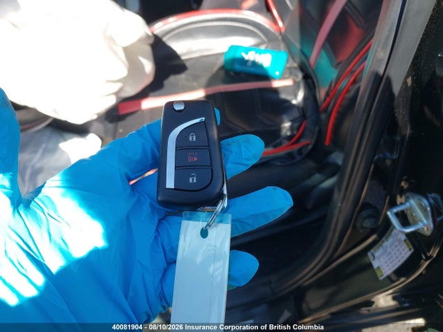 2T3B1RFV3RC397615 Toyota RAV4 LE