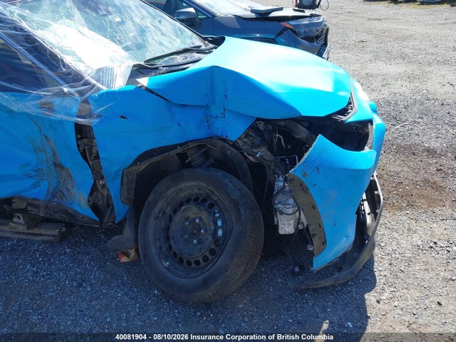 2T3B1RFV3RC397615 Toyota RAV4 LE