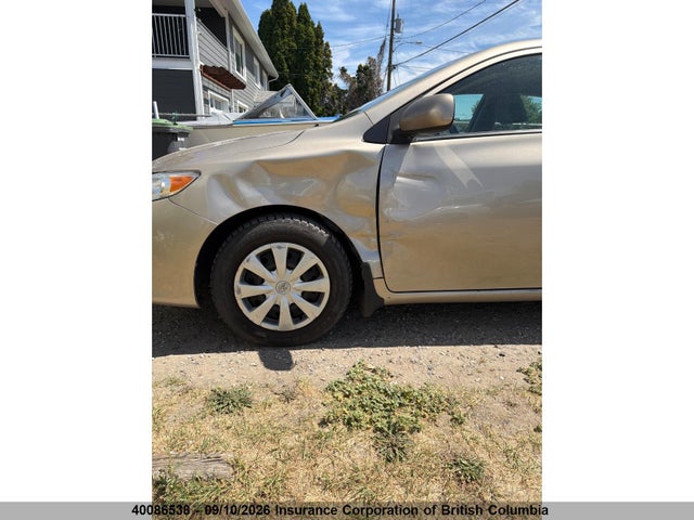 40086538 :رقم المزاد ، 2T1BU4EE4AC358699 vin ، 2010 Toyota Corolla S/le/xle مزاد بيع