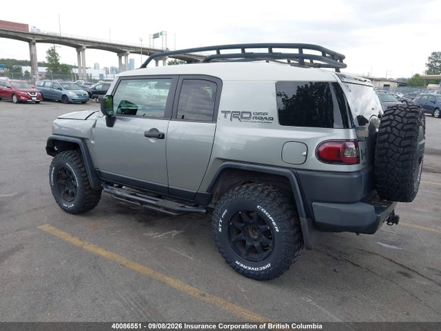 40086551 :رقم المزاد ، JTEBU11F19K058430 vin ، 2009 Toyota Fj Cruiser مزاد بيع
