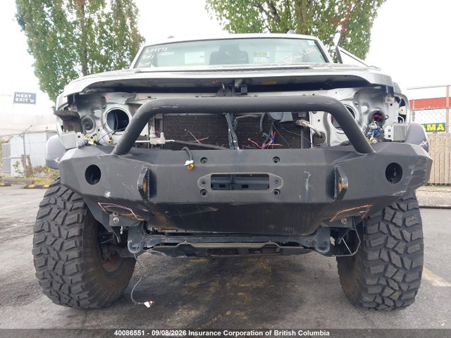 40086551 :رقم المزاد ، JTEBU11F19K058430 vin ، 2009 Toyota Fj Cruiser مزاد بيع