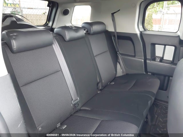 40086551 :رقم المزاد ، JTEBU11F19K058430 vin ، 2009 Toyota Fj Cruiser مزاد بيع