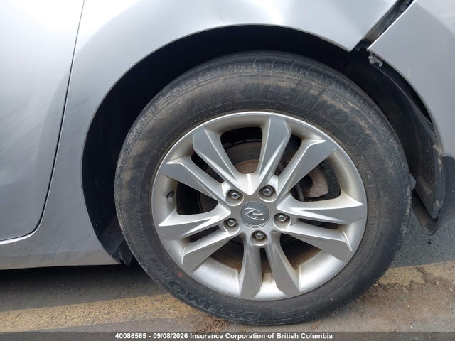 Продаж на аукціоні авто 2014 Hyundai Elantra Gt, vin: KMHD35LH5EU231625, номер лоту: 40086565