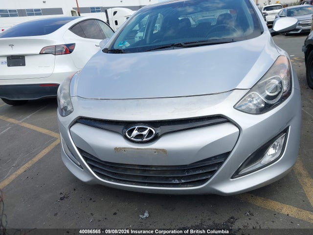 Продаж на аукціоні авто 2014 Hyundai Elantra Gt, vin: KMHD35LH5EU231625, номер лоту: 40086565