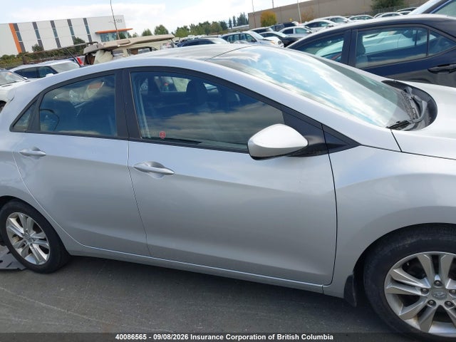 Продаж на аукціоні авто 2014 Hyundai Elantra Gt, vin: KMHD35LH5EU231625, номер лоту: 40086565