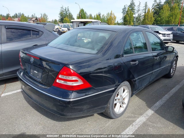 Auction sale of the 2004 Mercedes-benz C 240, vin: WDBRF61J54F528263, lot number: 40083897