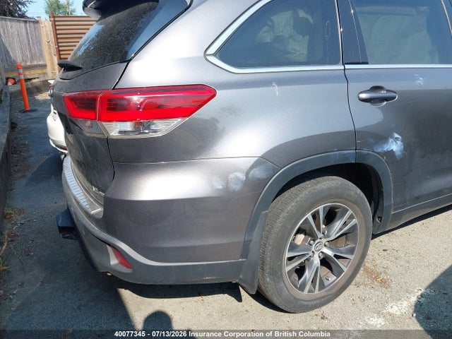 Toyota Highlander Le/le Plus 2018 5TDBZRFH8JS898264 Image 4