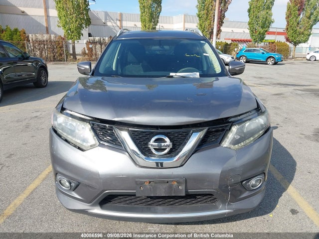 2015 Nissan Rogue მანქანა იყიდება აუქციონზე, vin: 5N1AT2MVXFC790598, აუქციონის ნომერი: 40086596