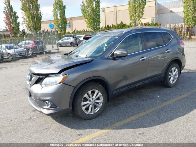 2015 Nissan Rogue მანქანა იყიდება აუქციონზე, vin: 5N1AT2MVXFC790598, აუქციონის ნომერი: 40086596