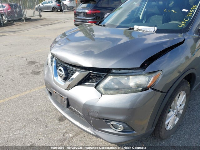 2015 Nissan Rogue მანქანა იყიდება აუქციონზე, vin: 5N1AT2MVXFC790598, აუქციონის ნომერი: 40086596