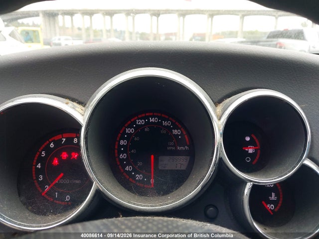 40086614 :رقم المزاد ، 5Y2SL638X5Z479518 vin ، 2005 Pontiac Vibe مزاد بيع