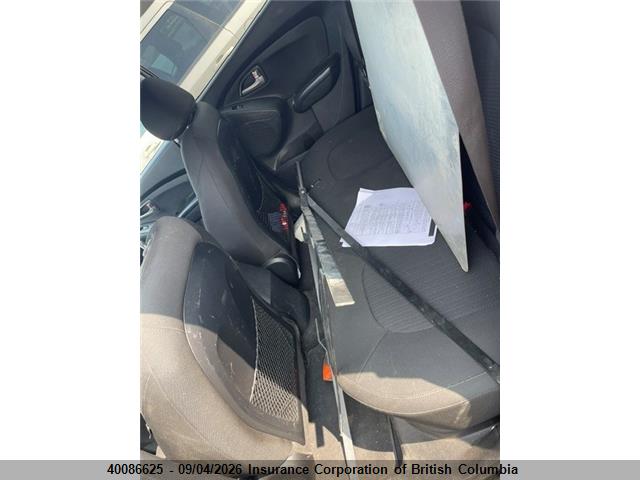 Hyundai TUCSON GLS 2015 KM8JTCAF5FU006986 Image 13