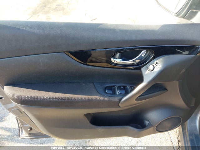 2017 Nissan Qashqai S/sl/sv მანქანა იყიდება აუქციონზე, vin: JN1BJ1CR8HW115088, აუქციონის ნომერი: 40086662