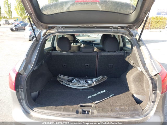 JN1BJ1CR8HW115088 Nissan Qashqai S/sl/sv