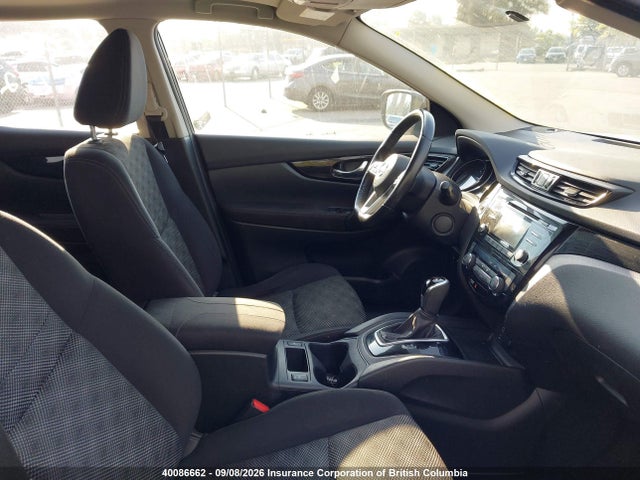 JN1BJ1CR8HW115088 Nissan Qashqai S/sl/sv