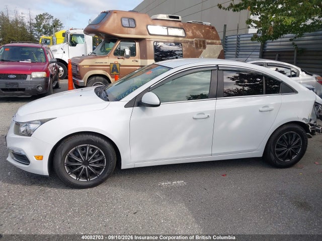 40082703 :رقم المزاد ، 1G1PC5SBXF7200698 vin ، 2015 Chevrolet Cruze Lt مزاد بيع