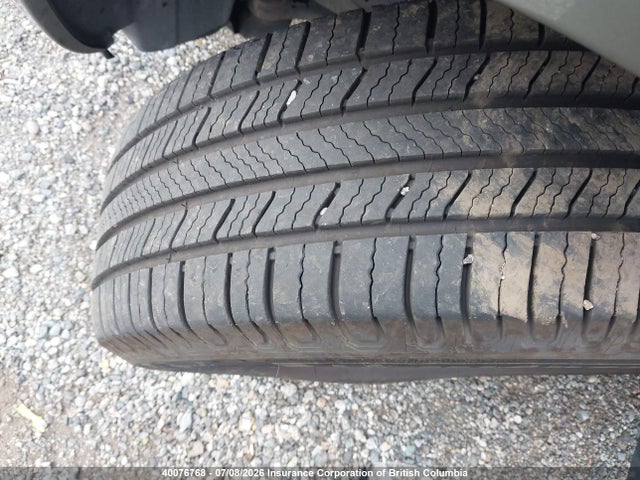 40076768 :رقم المزاد ، 5NMSH73EX9H256421 vin ، 2009 Hyundai Santa Fe Se/limited مزاد بيع