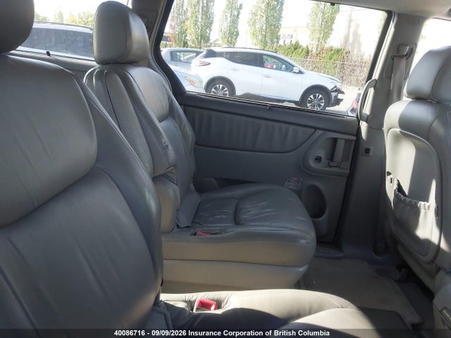40086716 :رقم المزاد ، 5TDBA22C04S016033 vin ، 2004 Toyota Sienna Xle/xle Limited مزاد بيع
