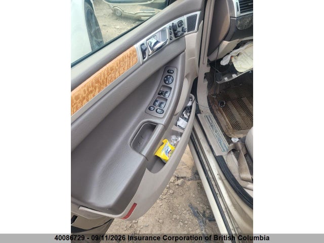 2005 Chrysler Pacifica Limited მანქანა იყიდება აუქციონზე, vin: 2C8GF78465R332338, აუქციონის ნომერი: 40086729
