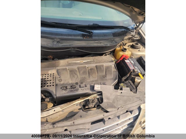 2005 Chrysler Pacifica Limited მანქანა იყიდება აუქციონზე, vin: 2C8GF78465R332338, აუქციონის ნომერი: 40086729