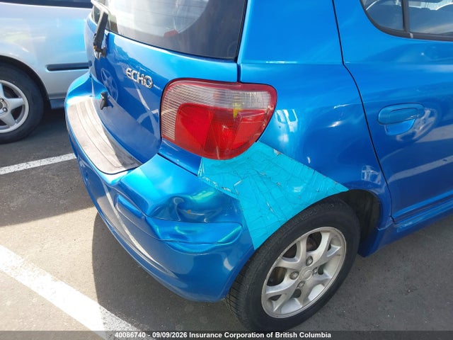 40086740 :رقم المزاد ، JTDKT123X50089788 vin ، 2005 Toyota Echo مزاد بيع