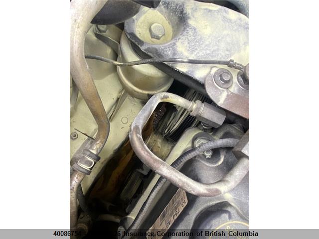 40086754 :رقم المزاد ، 1FMCU94134KB04013 vin ، 2004 Ford Escape Limited مزاد بيع