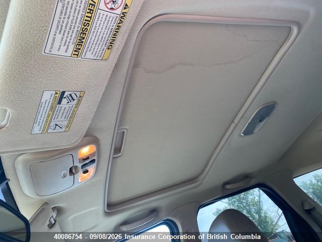 40086754 :رقم المزاد ، 1FMCU94134KB04013 vin ، 2004 Ford Escape Limited مزاد بيع