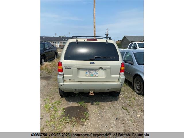 40086754 :رقم المزاد ، 1FMCU94134KB04013 vin ، 2004 Ford Escape Limited مزاد بيع