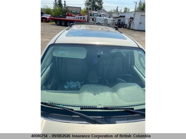 40086754 :رقم المزاد ، 1FMCU94134KB04013 vin ، 2004 Ford Escape Limited مزاد بيع
