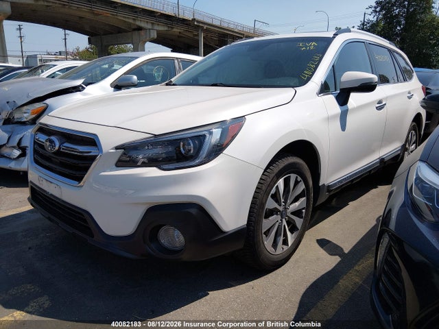 2018 Subaru Outback Touring მანქანა იყიდება აუქციონზე, vin: 4S4BSDTC0J3247983, აუქციონის ნომერი: 40082183