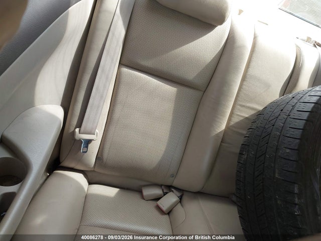 40086278 :رقم المزاد ، 4T1CA30P24U001394 vin ، 2004 Toyota Camry Solara Se/sle مزاد بيع