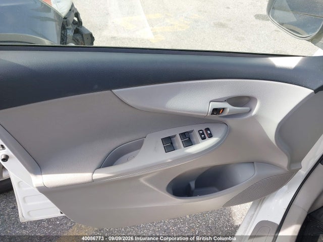 40086773 :رقم المزاد ، 2T1BU4EEXDC070965 vin ، 2013 Toyota Corolla S/le مزاد بيع