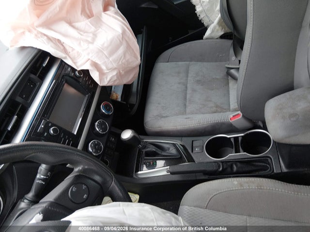 2T1BURHE5FC468905 Toyota Corolla L/le/le Pls/prm/s/s Pls