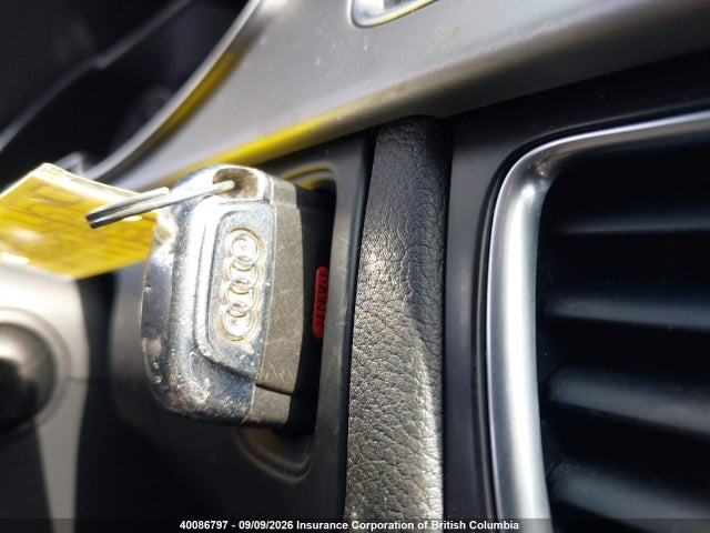 40086797 :رقم المزاد ، WAUFFCFL0EN018324 vin ، 2014 Audi A4 مزاد بيع