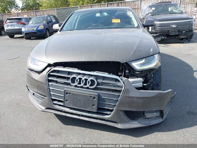 40086797 :رقم المزاد ، WAUFFCFL0EN018324 vin ، 2014 Audi A4 مزاد بيع