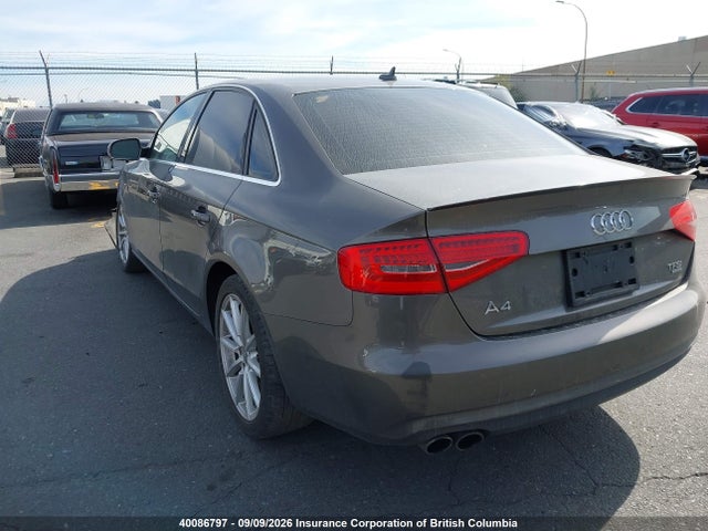 40086797 :رقم المزاد ، WAUFFCFL0EN018324 vin ، 2014 Audi A4 مزاد بيع