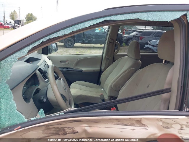 40086140 :رقم المزاد ، 5TDZK3DC7DS342152 vin ، 2013 Toyota Sienna مزاد بيع