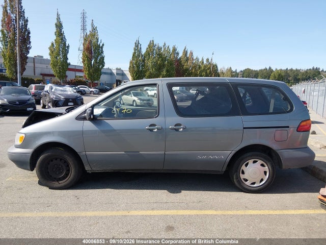 Продаж на аукціоні авто 1999 Toyota Sienna Ce, vin: 4T3ZF19C8XU132079, номер лоту: 40086853